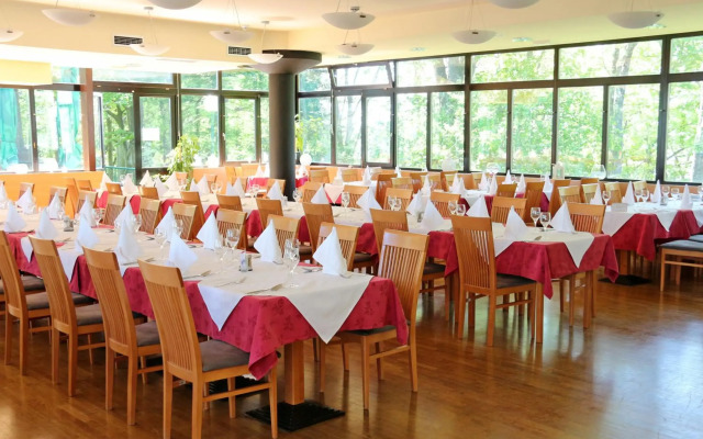 Hotel Tomislavov Dom