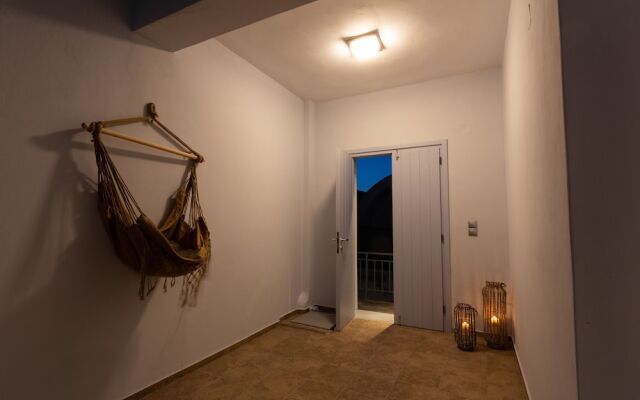 DS Traditional Villas Santorini Island