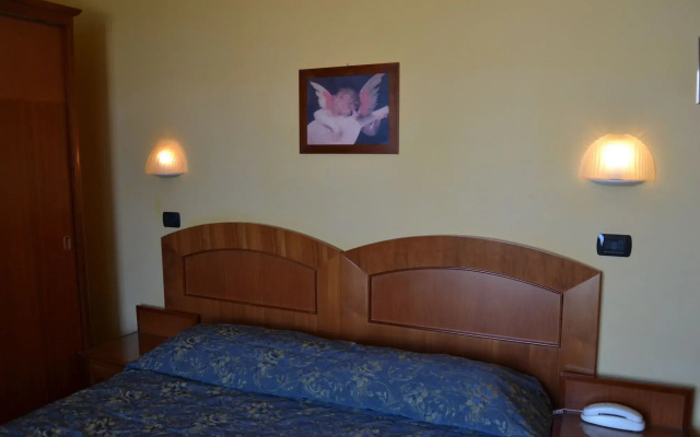 Hotel Audi Frontemare