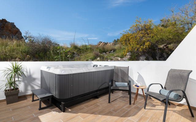 Eagles Nest Hotel