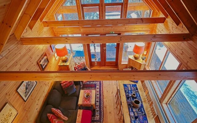 Beautiful Cozy Cottage