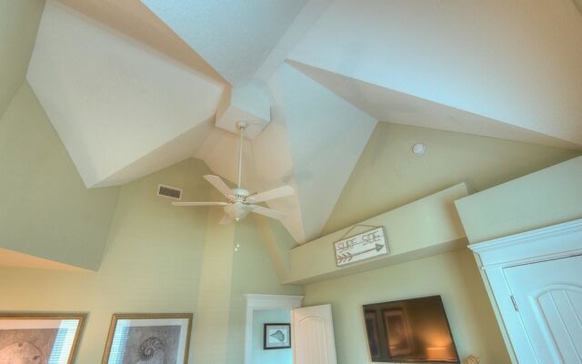 Ocean Walk Apartment 4