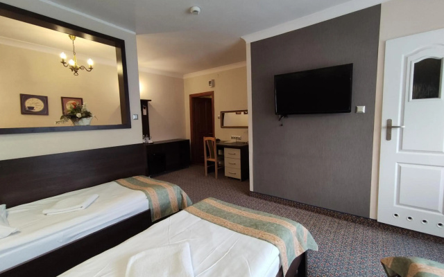 Hotel Atena