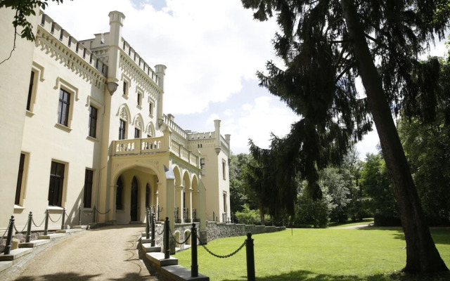 Hotel Schloss Reichenow
