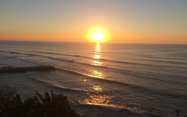 The Wave Beach & Surf Hostel