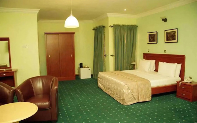 Solitude Hotel Victoria Island