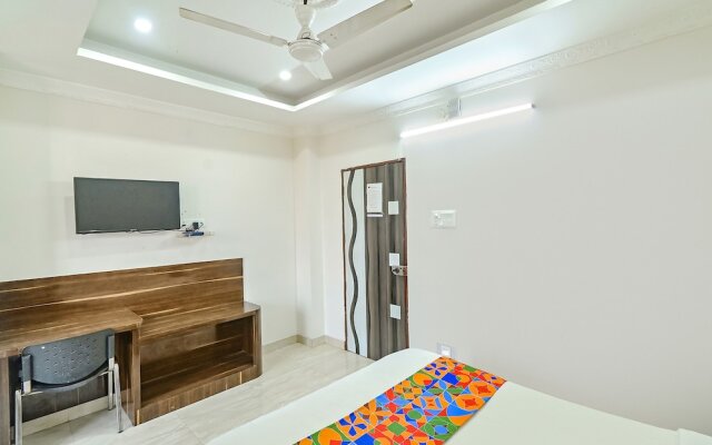 Fabhotel Good Luck Residency