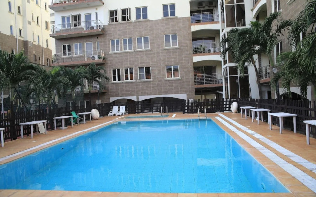 Impeccable 3-bed Luxury Apartment in Ikoyi, Lagos