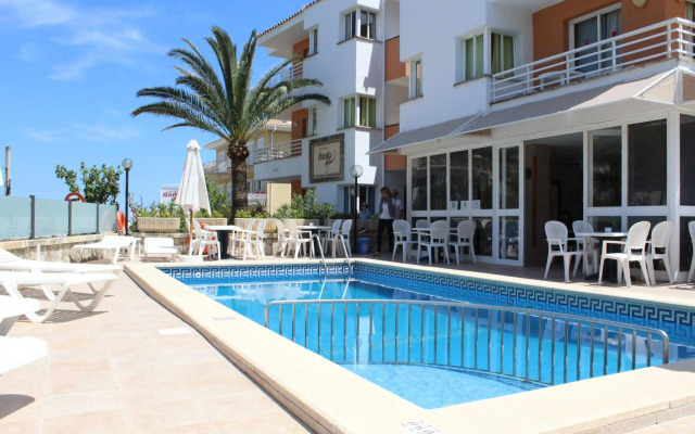 Baulo Mar Suites