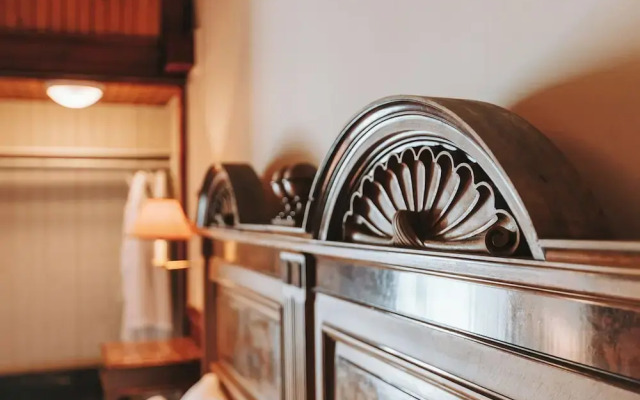 Bårdshaug Herregård