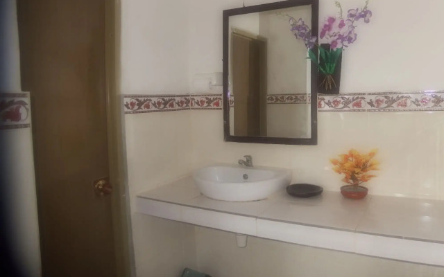 Bukit Indah Home Stay