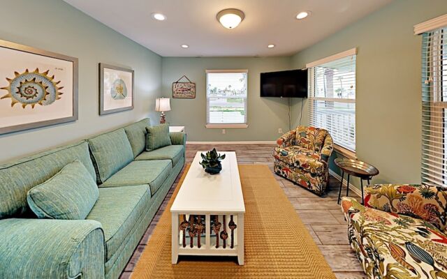 Renn House - Three Bedroom Bungalow
