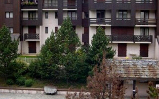 Appartement Bourg-Saint-Maurice, 1 pièce, 5 personnes - FR-1-411-93
