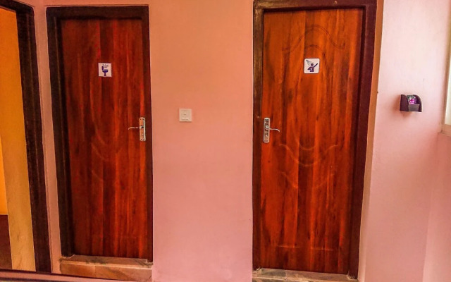 Hotel Backpackers Inn