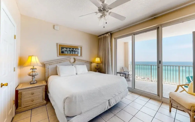 Twin Palms 702