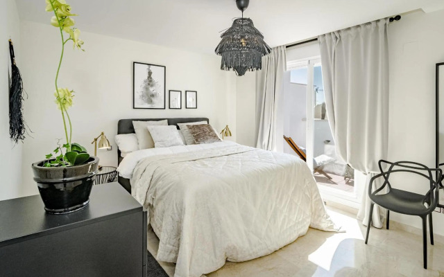 AR23- 3 bedroom apartment amazing views