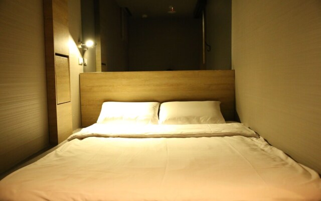 Next Taipei Hostel