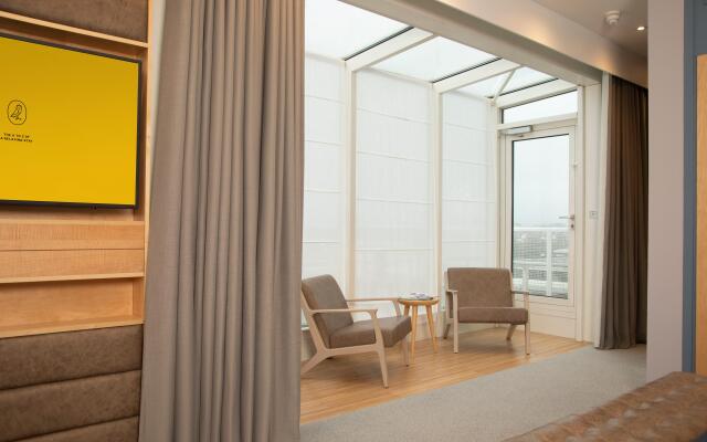 voco St David's Cardiff by IHG
