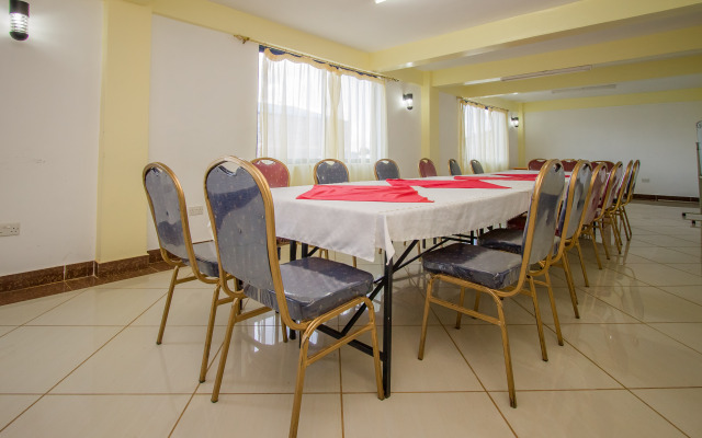 West Wind Hotel
