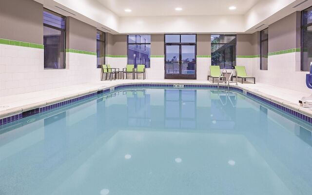 Fairfield Inn & Suites by Marriott Cedar Rapids North