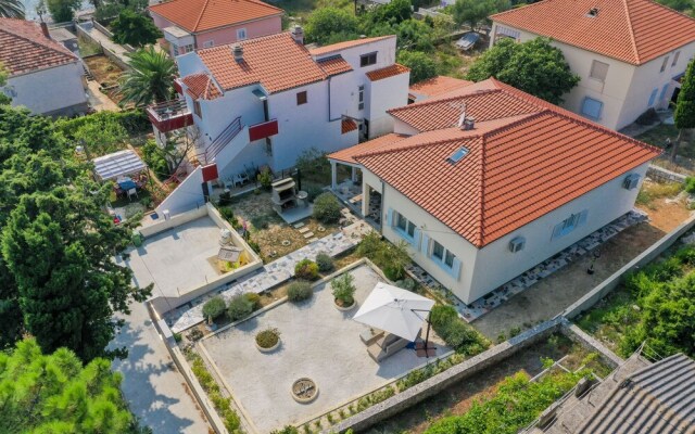 Vila Galeta - Charming Place to Stay