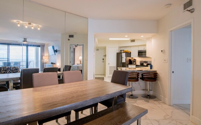 Windward Pointe 1402