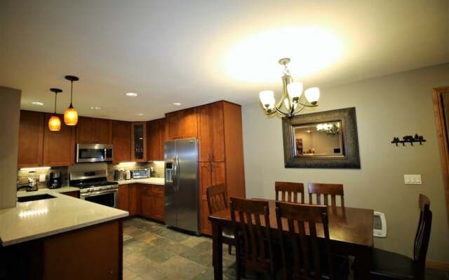 Mammoth S #110 2 Bedroom Condo