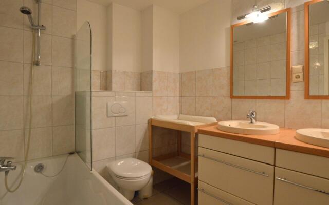 Cozy Holiday Home in Robertville with Sauna