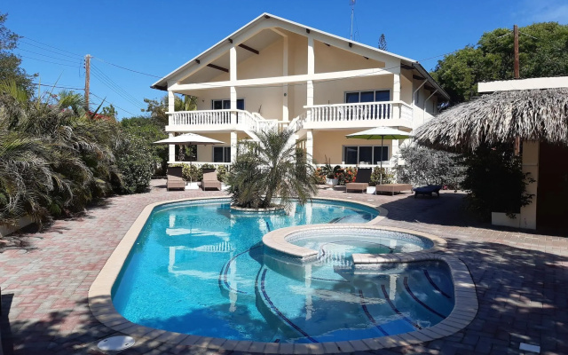 Wayaca Mini Resort
