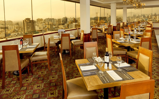 Hotel Estelar Miraflores