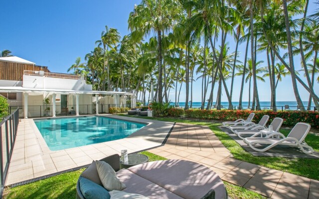 Poolside Apt In Alamanda Beachfront Resort 41