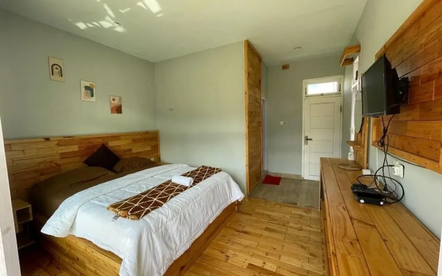 Bromo Semesta Guesthouse