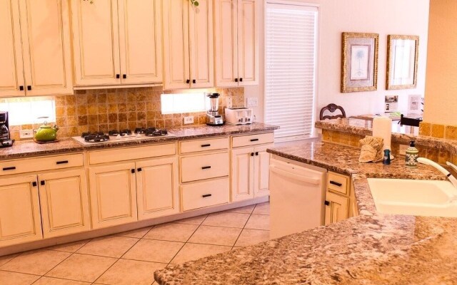 4848 Ocean Blvd - 4 Br Home