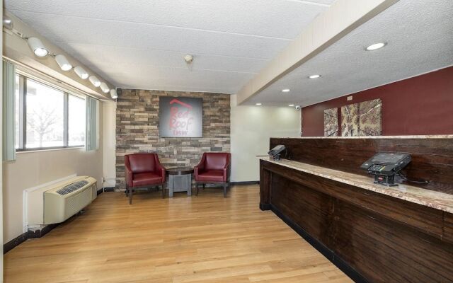 Travelodge by Wyndham Peoria