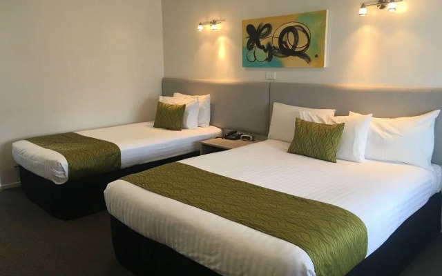 Quality Inn West End