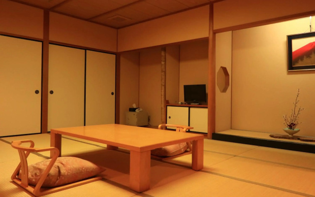 Izumiya Ryokan