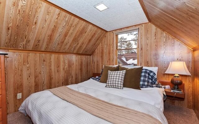 031 - Paradise Pines