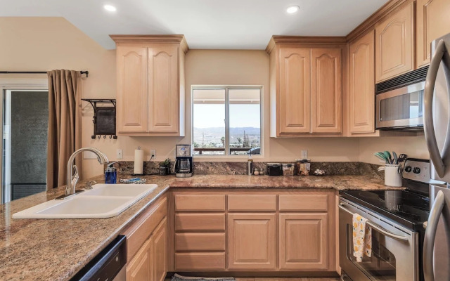 Western Oasis Corral