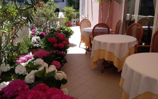 Hotel Trevi Riccione