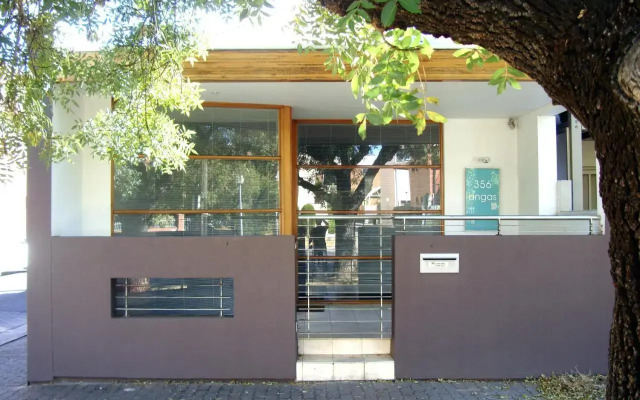 Adelaide Accommodation - The Angas