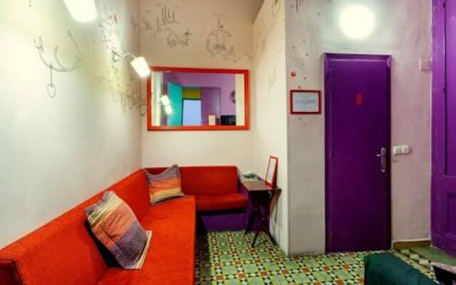 Downtown Hostel Barcelona