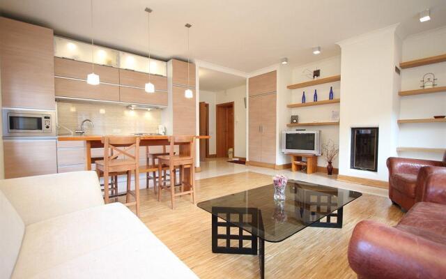 Plac Wilsona Art Deco Apartment