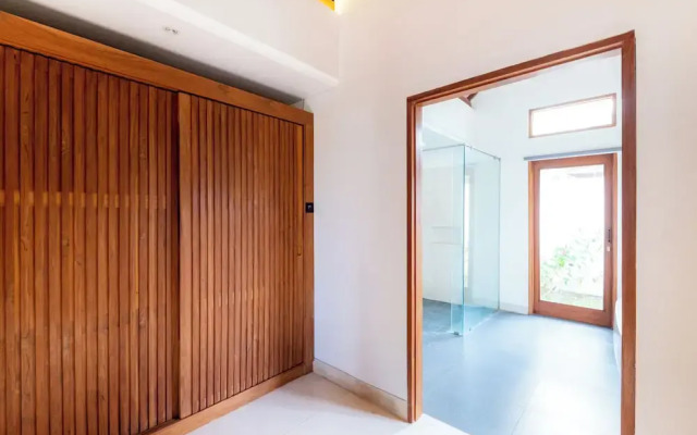 Floros Villa Canggu by Uniquecations