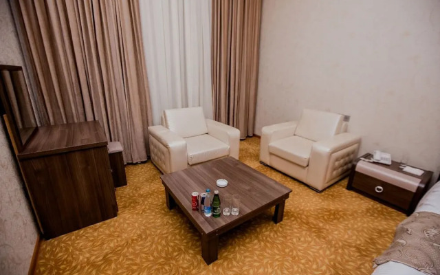 Travel Hotel