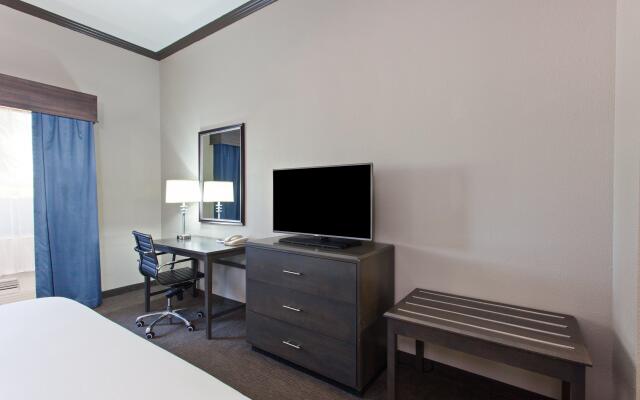 Holiday Inn Express Hotel & Suites Wharton by IHG