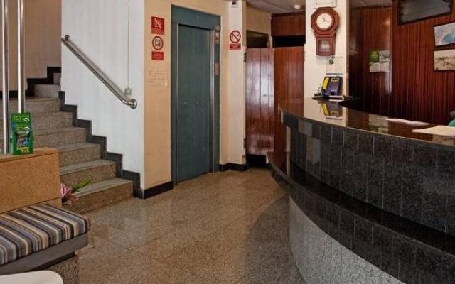 Apartamentos Castillo Playa