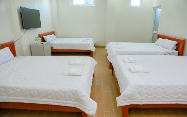 New Star Hotel