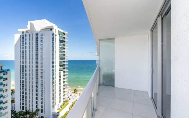 Beachfront Condos at HR by Cielo Stays