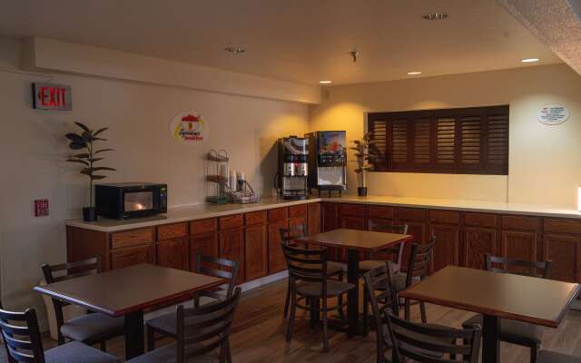 Super 8 by Wyndham Yuma