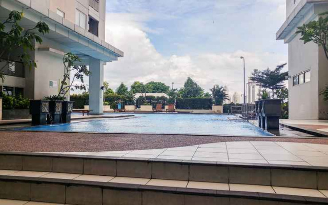 Cozy Stay at Studio Pakubuwono Terrace Apartment By Travelio